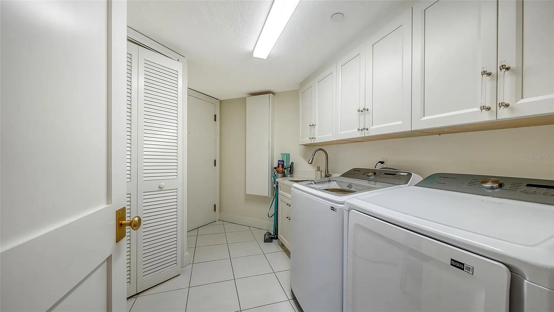 1241 Gulf Of Mexico Drive Longboat Key FL 34228