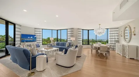 1241 Gulf Of Mexico Drive Longboat Key FL 34228