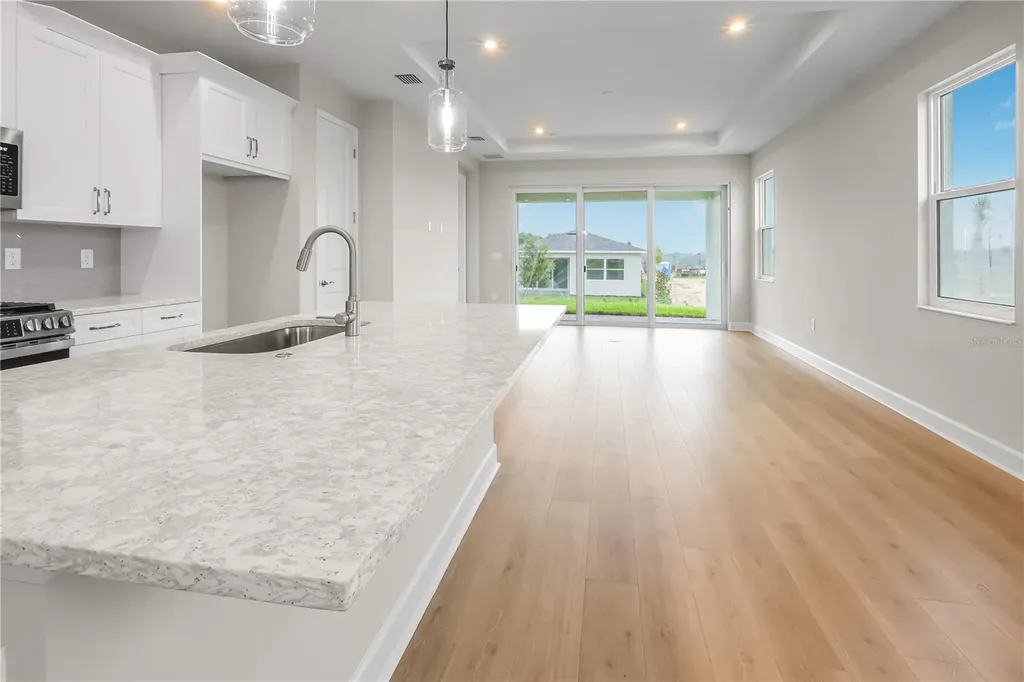 570 Hammock Oaks Boulevard Lady Lake FL 32159