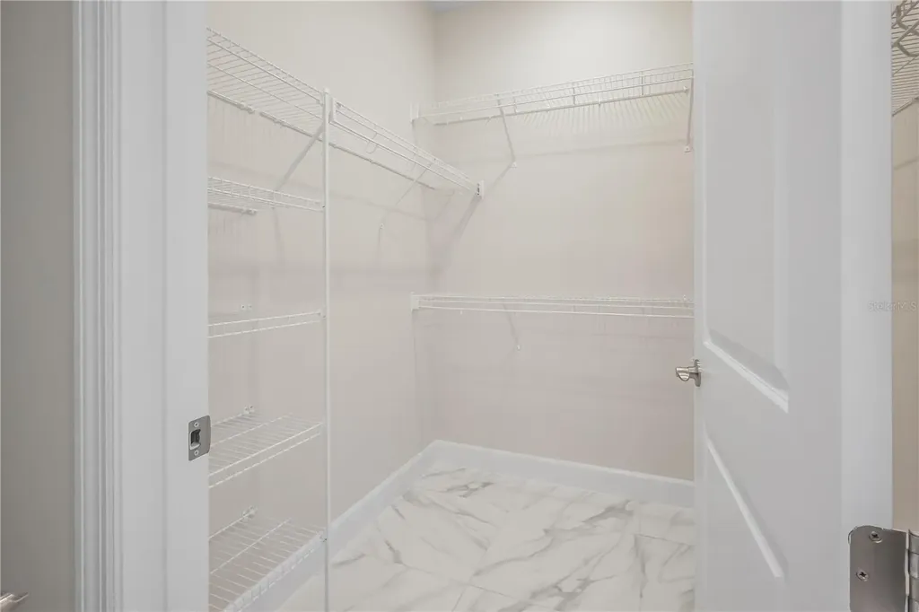 570 Hammock Oaks Boulevard Lady Lake FL 32159