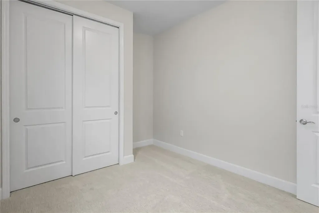 570 Hammock Oaks Boulevard Lady Lake FL 32159