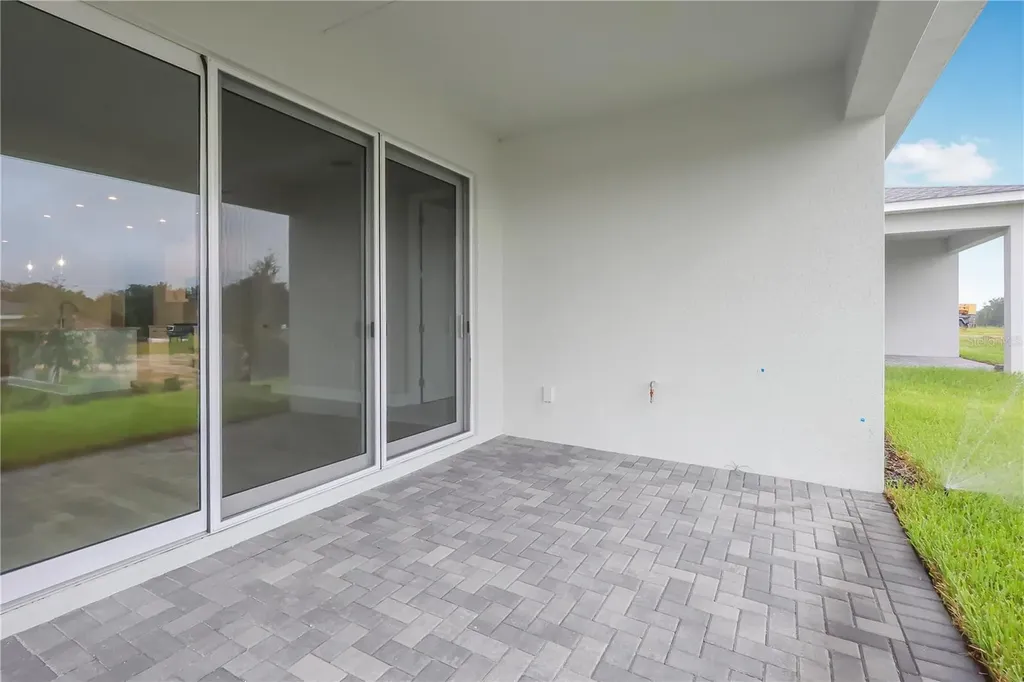 570 Hammock Oaks Boulevard Lady Lake FL 32159