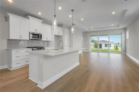 570 Hammock Oaks Boulevard Lady Lake FL 32159