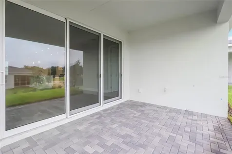 570 Hammock Oaks Boulevard Lady Lake FL 32159