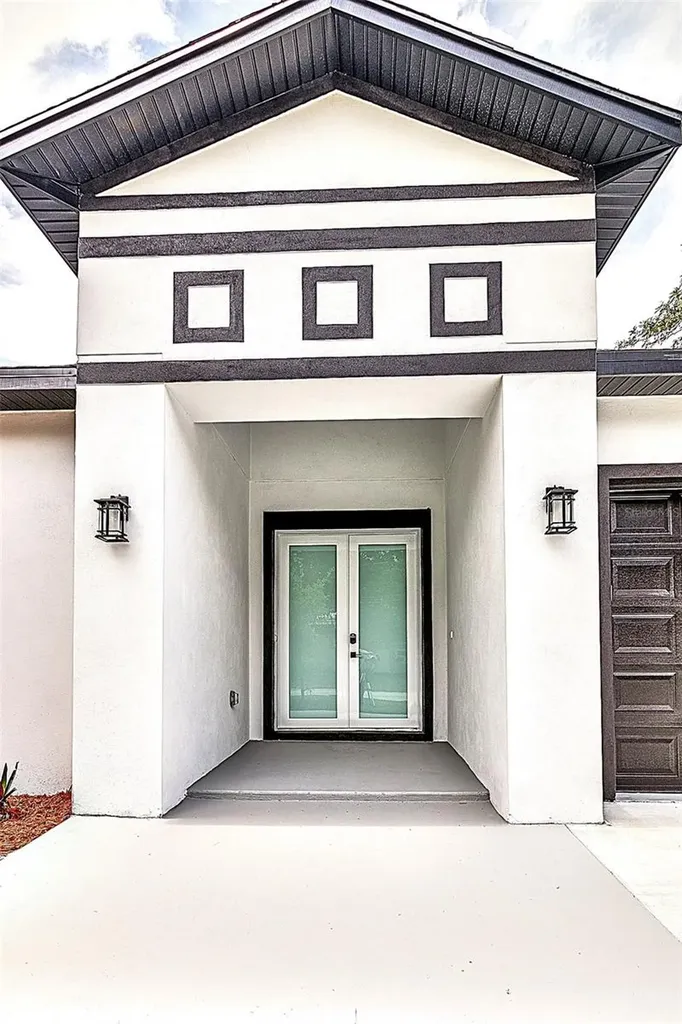 6251 148 Avenue N Clearwater FL 33760