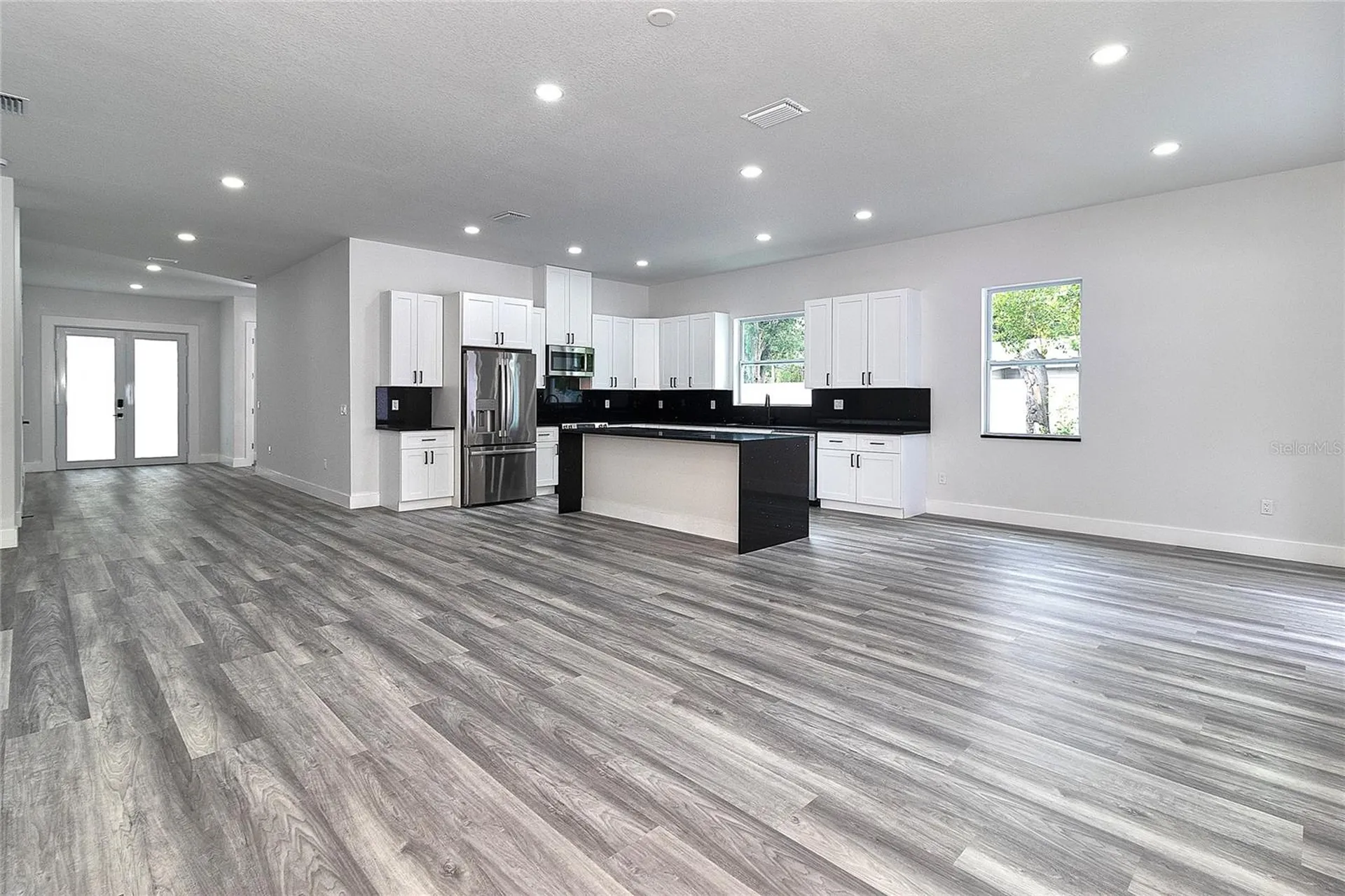 6251 148 Avenue N Clearwater FL 33760