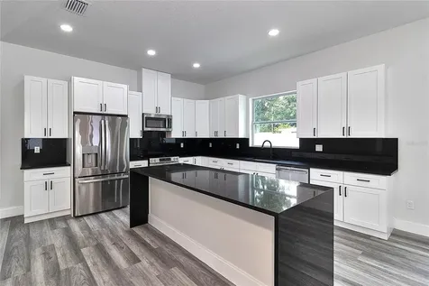 6251 148 Avenue N Clearwater FL 33760