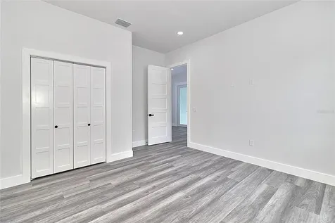 6251 148 Avenue N Clearwater FL 33760