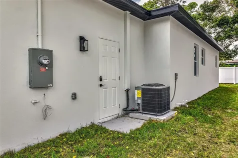 6251 148 Avenue N Clearwater FL 33760