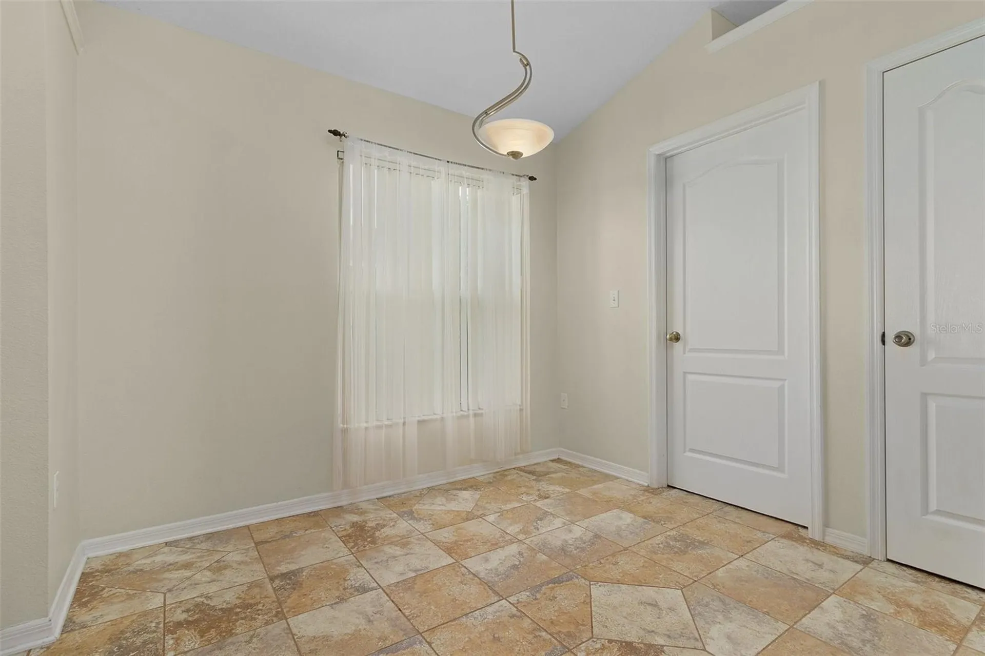 2936 Twin Oaks Drive Kissimmee FL 34744