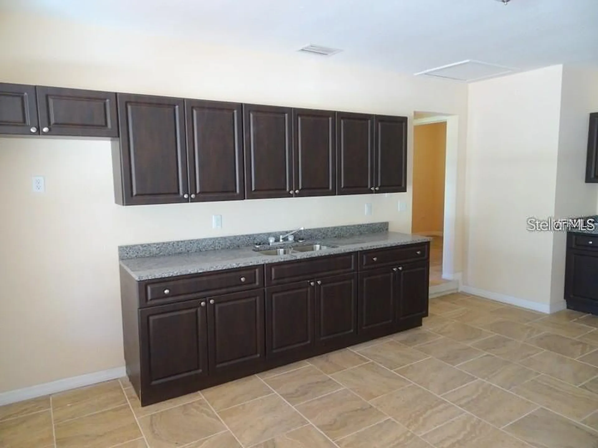 601 Banana Street Tarpon Springs FL 34689