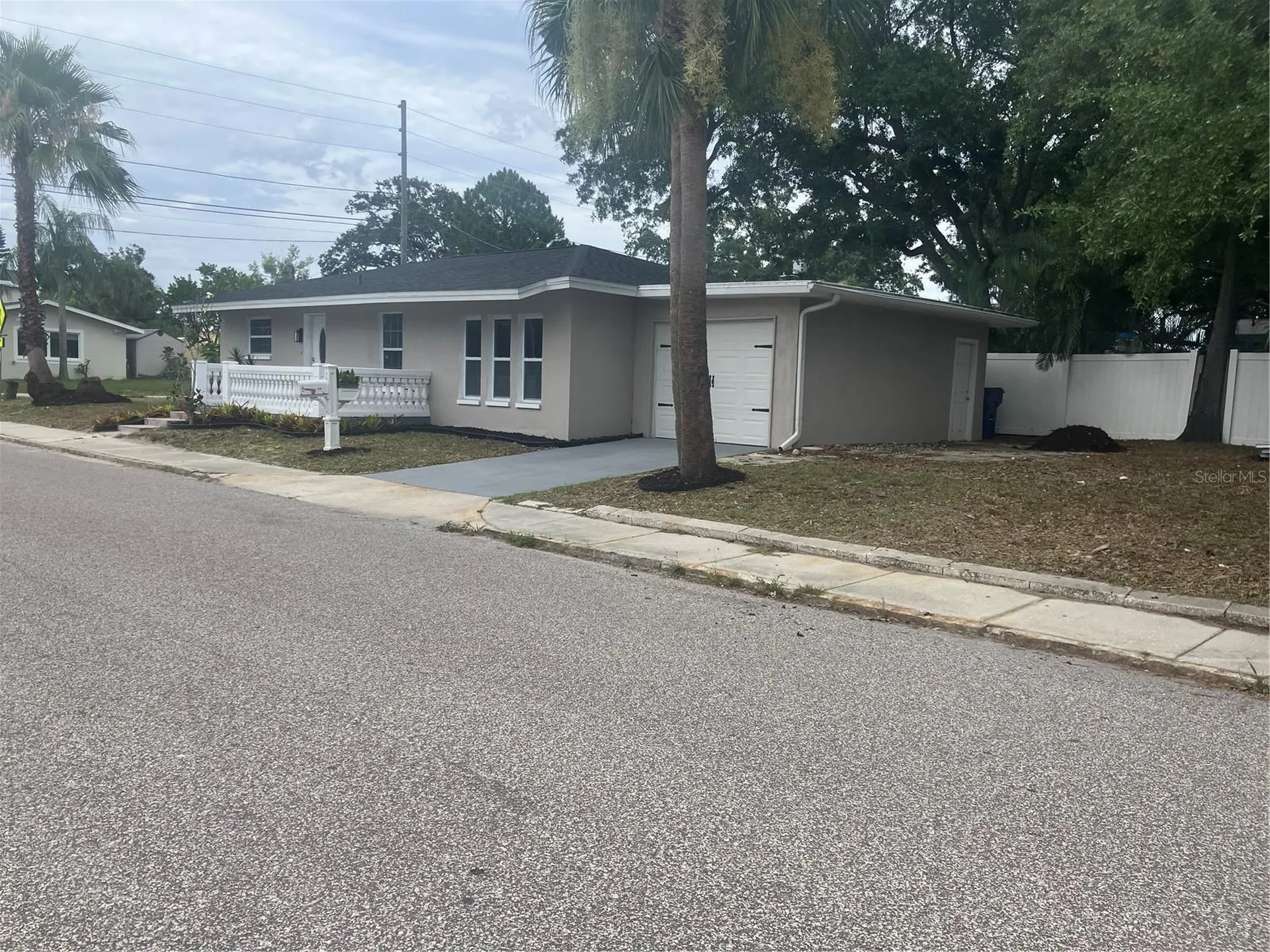 601 Banana Street Tarpon Springs FL 34689