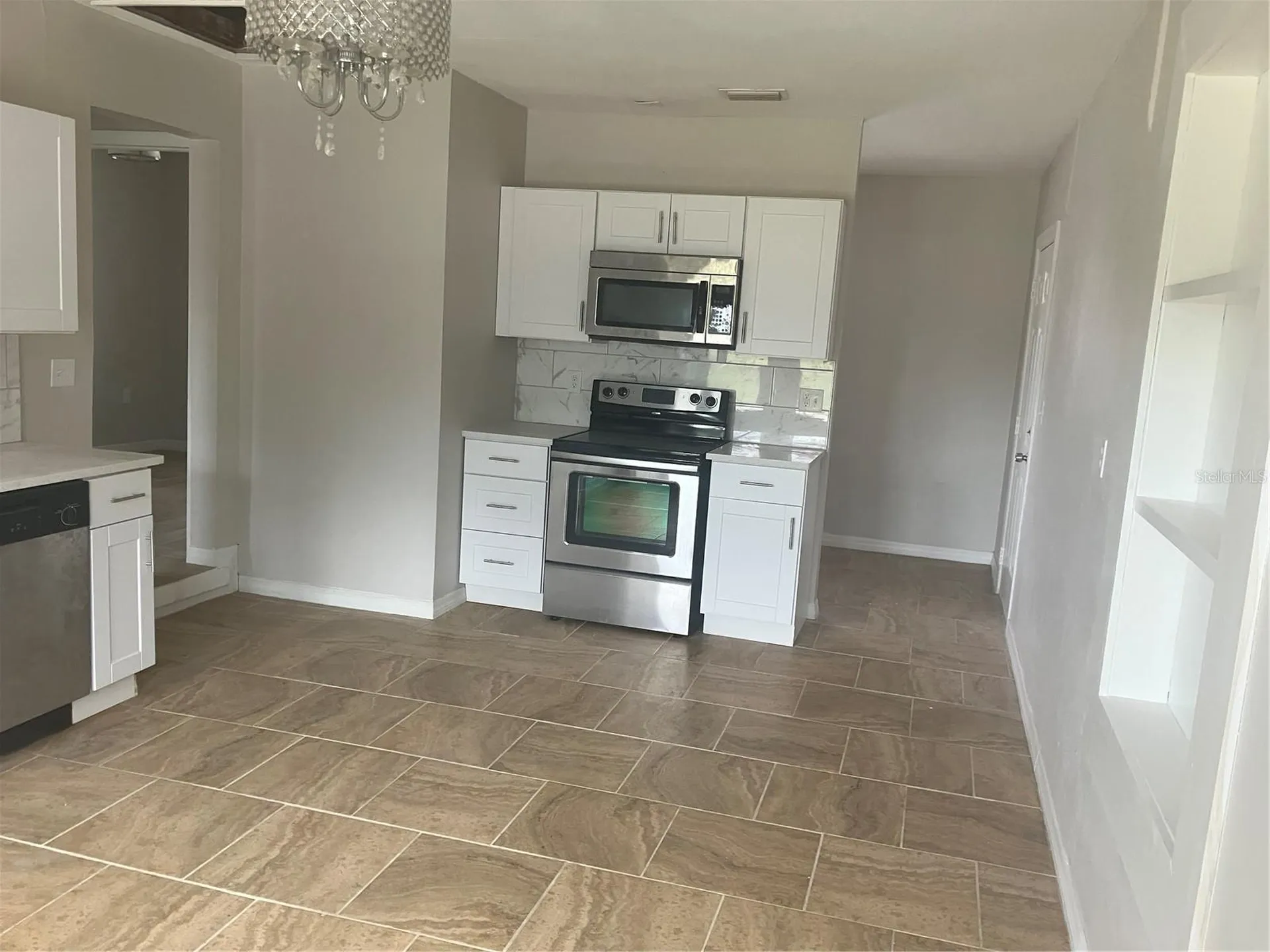 601 Banana Street Tarpon Springs FL 34689