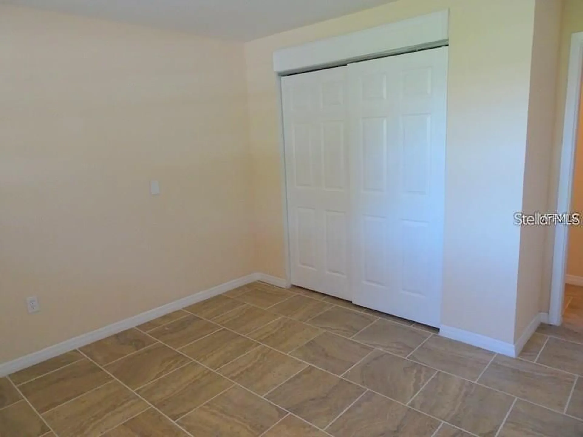 601 Banana Street Tarpon Springs FL 34689