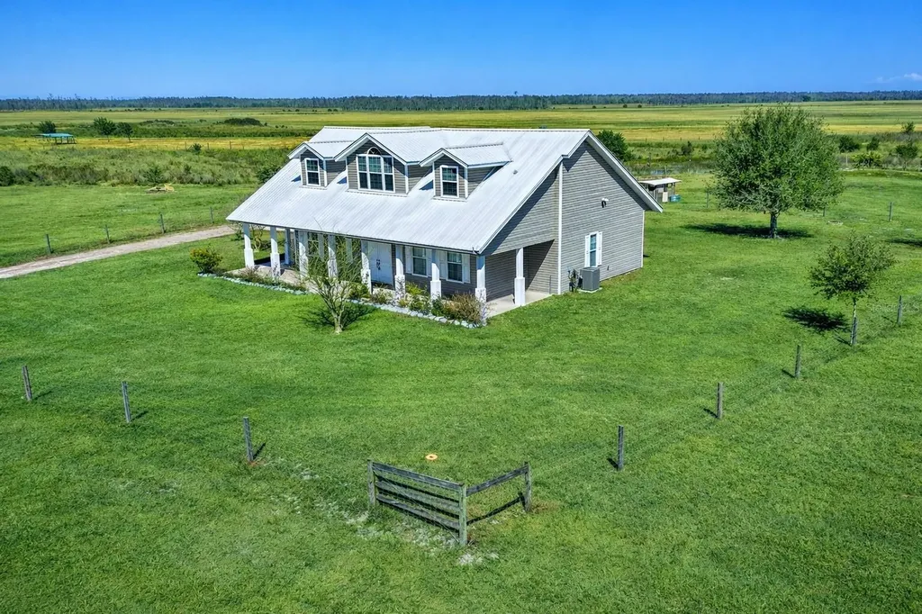 6307 Johnston Road Zolfo Springs FL 33890