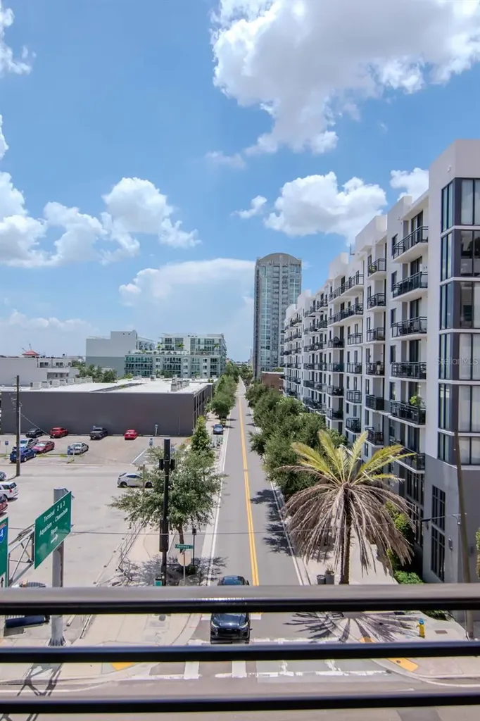 1208 A E Kennedy Boulevard Tampa FL 33602