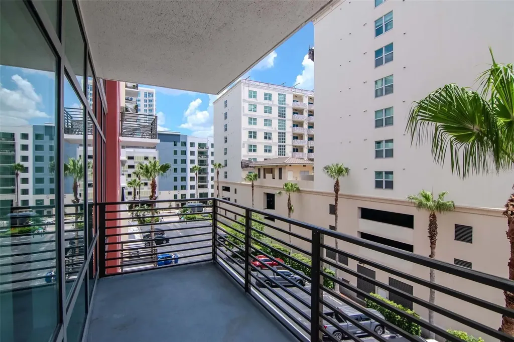 1208 A E Kennedy Boulevard Tampa FL 33602
