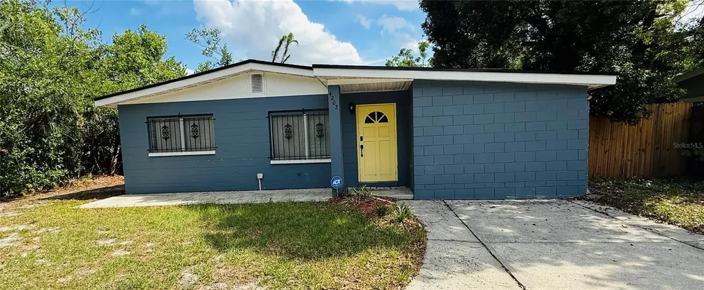 4203 E Yukon Street Tampa FL 33617