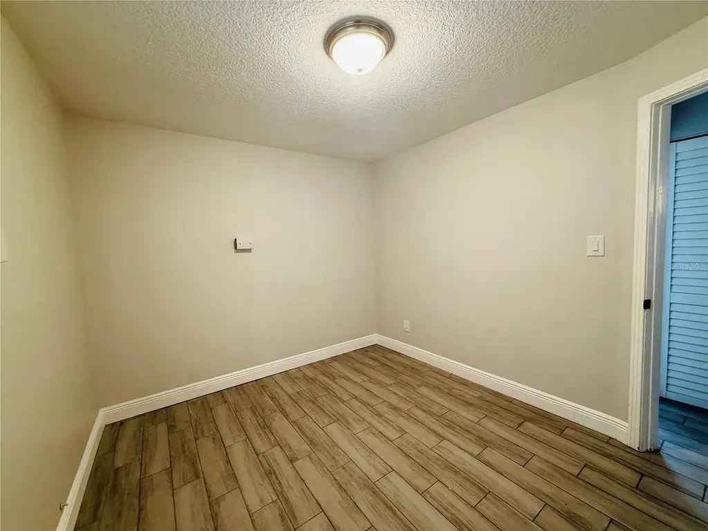 4203 E Yukon Street Tampa FL 33617