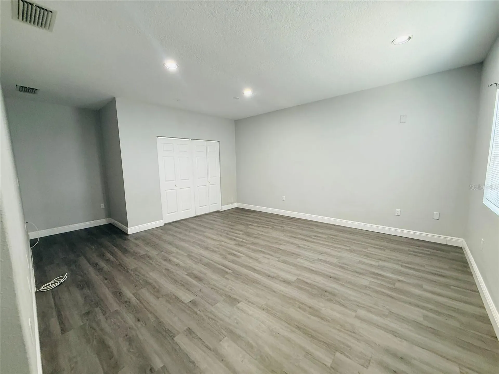 4203 E Yukon Street Tampa FL 33617