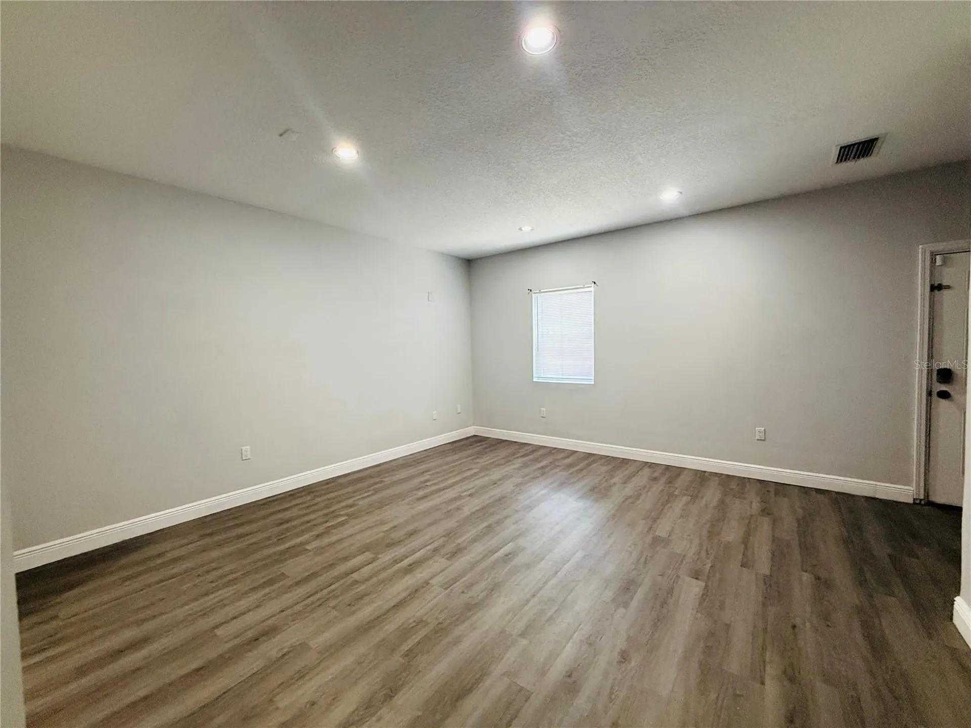 4203 E Yukon Street Tampa FL 33617
