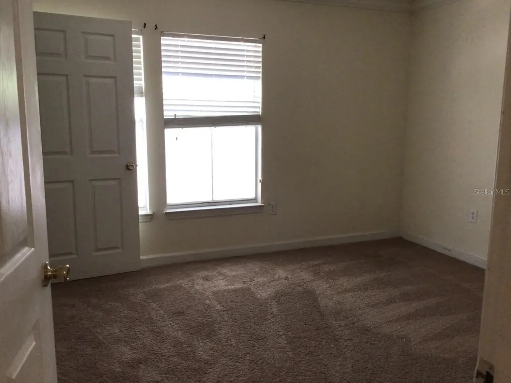 18139 Back Stretch Lane Tampa FL 33647