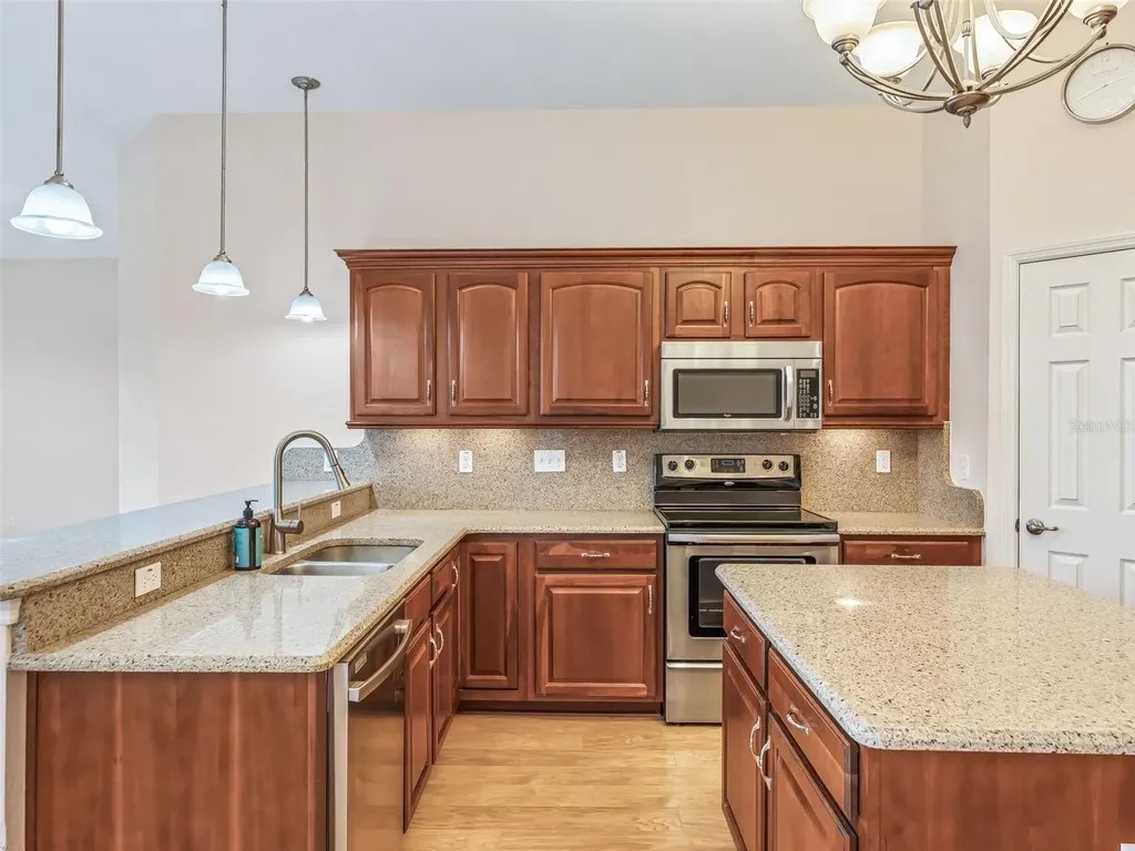 16887 SE 110th Court Road Summerfield FL 34491