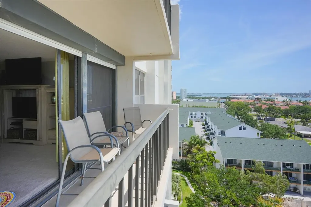 400 Island Way Clearwater Beach FL 33767