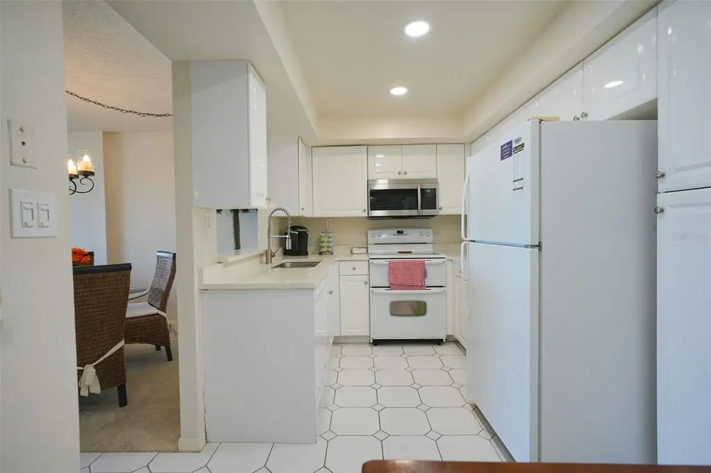 400 Island Way Clearwater Beach FL 33767