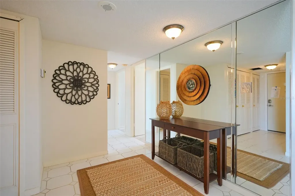 400 Island Way Clearwater Beach FL 33767