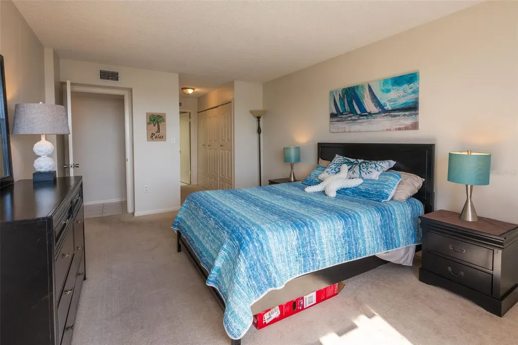 400 Island Way Clearwater Beach FL 33767