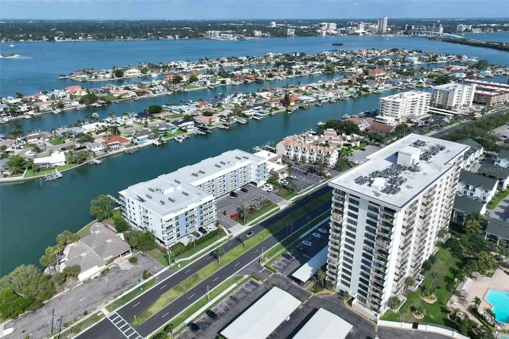 400 Island Way Clearwater Beach FL 33767