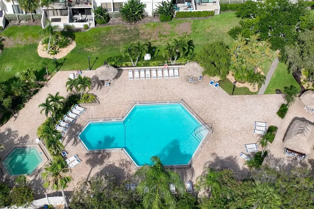 400 Island Way Clearwater Beach FL 33767