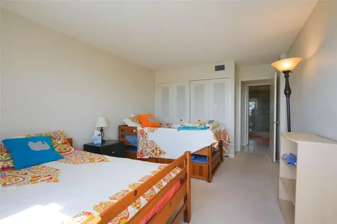 400 Island Way Clearwater Beach FL 33767
