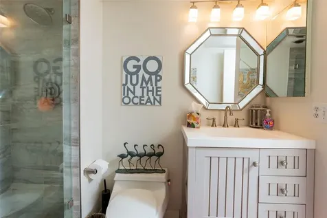 400 Island Way Clearwater Beach FL 33767