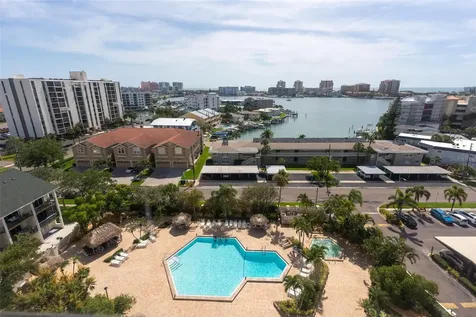 400 Island Way Clearwater Beach FL 33767