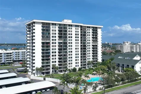 400 Island Way Clearwater Beach FL 33767