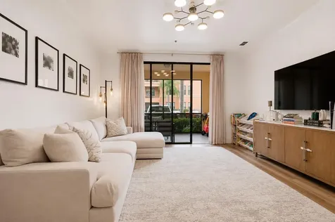 2739 Via Capri Clearwater FL 33764