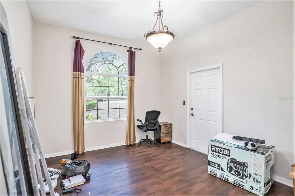 329 Pauls Drive Brandon FL 33511