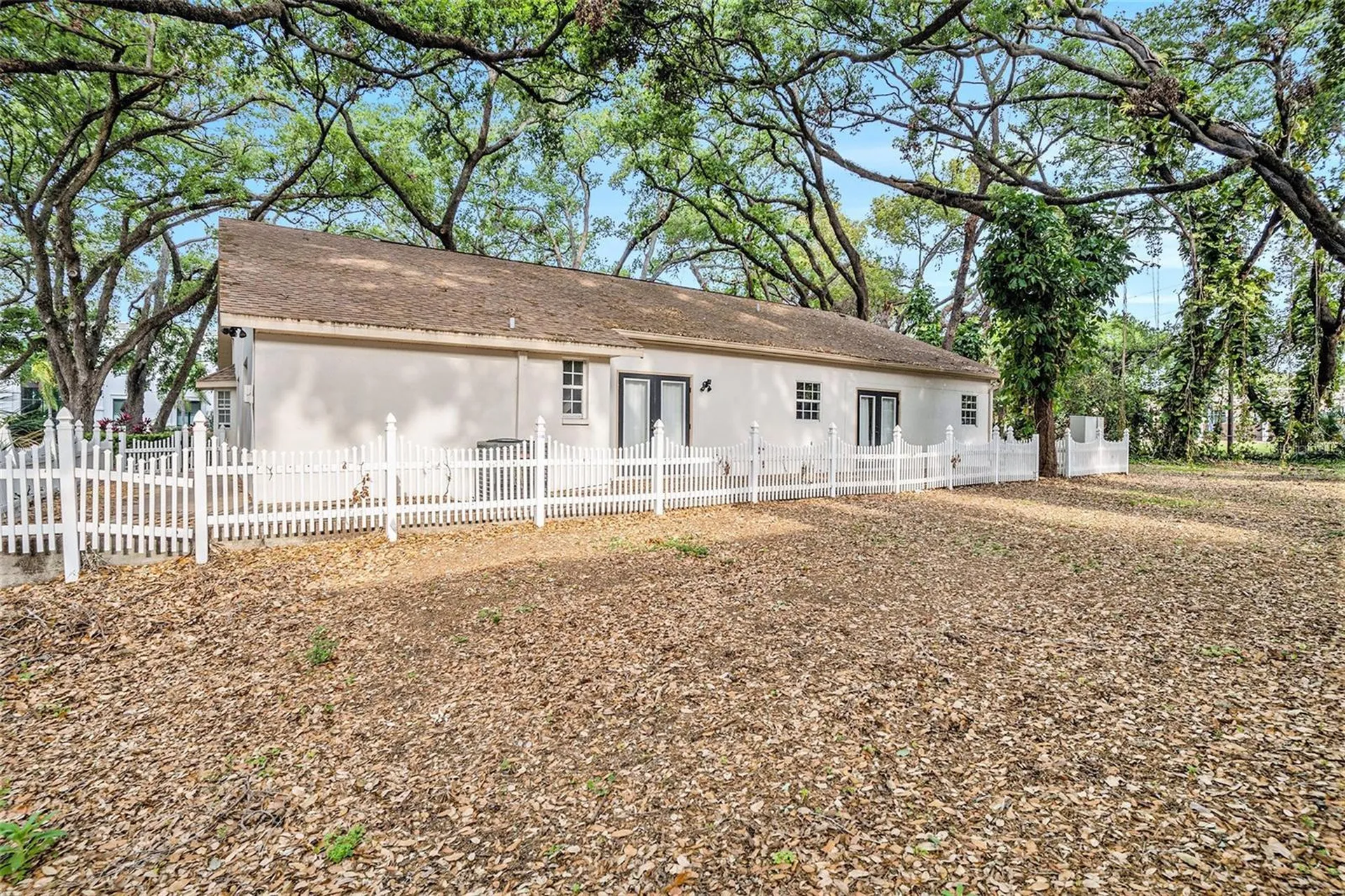 329 Pauls Drive Brandon FL 33511