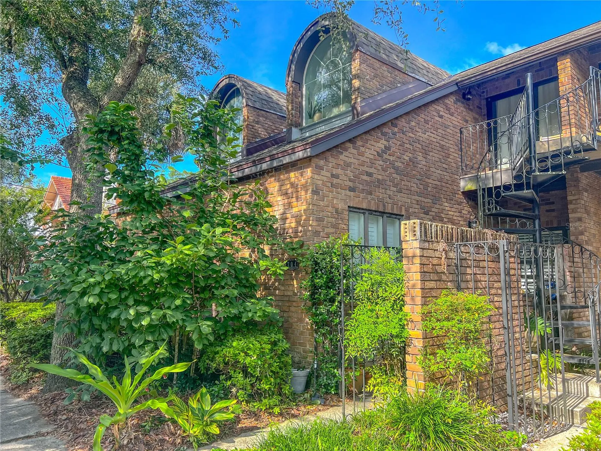 704 NE 1st Street Gainesville FL 32601