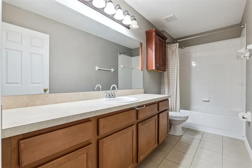 657 Preakness Circle Deland FL 32724