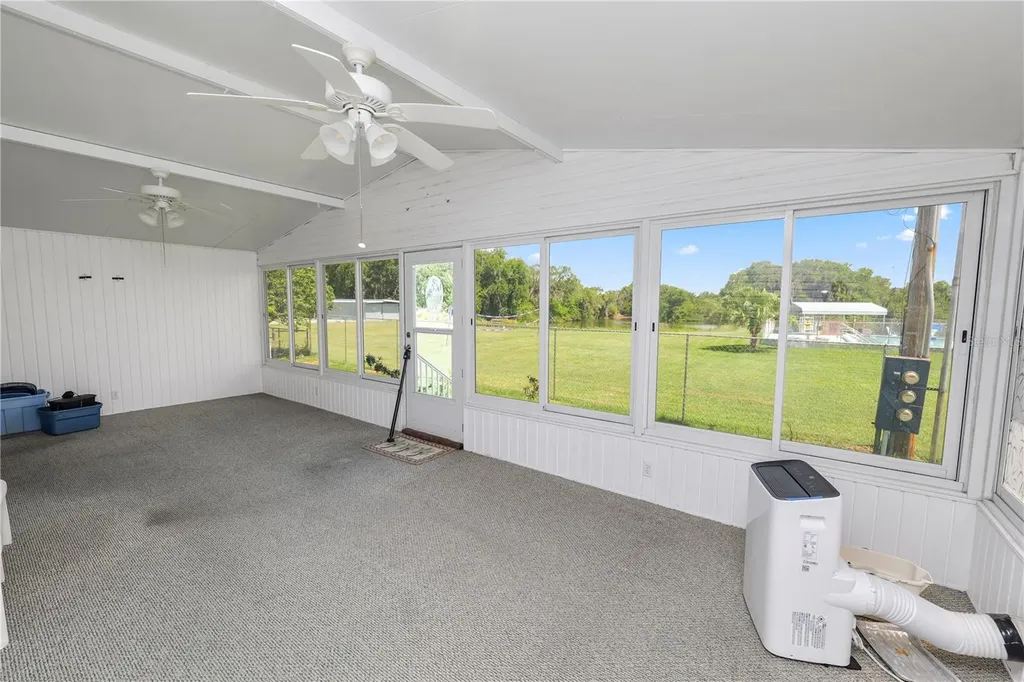 3562 Lazy Lake Drive N Lakeland FL 33801