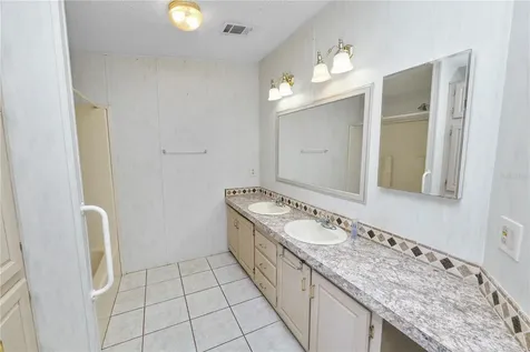 3562 Lazy Lake Drive N Lakeland FL 33801