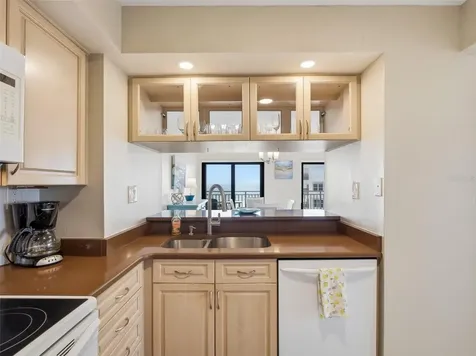 5207 S Atlantic Avenue New Smyrna Beach FL 32169