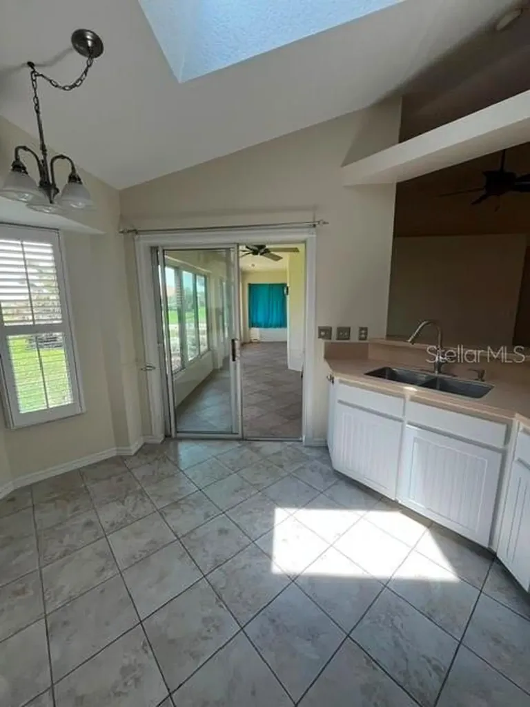 5048 NW 35th Street Ocala FL 34482