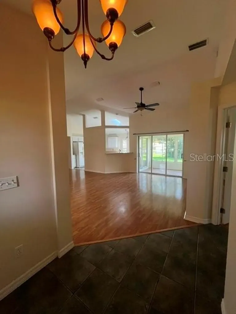 5048 NW 35th Street Ocala FL 34482
