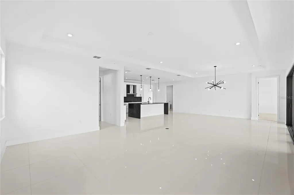 442 Turin Way Lady Lake FL 32159