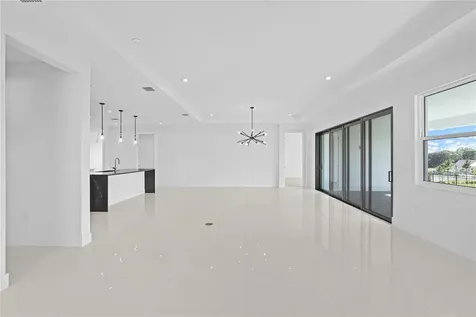 442 Turin Way Lady Lake FL 32159