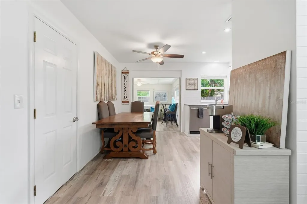 2321 Black Oak Lane Clearwater FL 33763